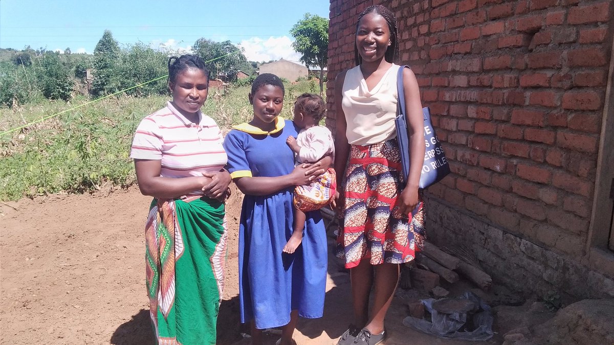 AliceChiwaya1's tweet photo. Our Goal is to reduce number of school drop out among girls in rural areas, early marriage and pregnancies, let's give girls good space for education #girlsdeservethebest @ACTafricanchild @AGEAfrica @EduCannotWait @UNICEF https://t.co/SaYF28EbXx