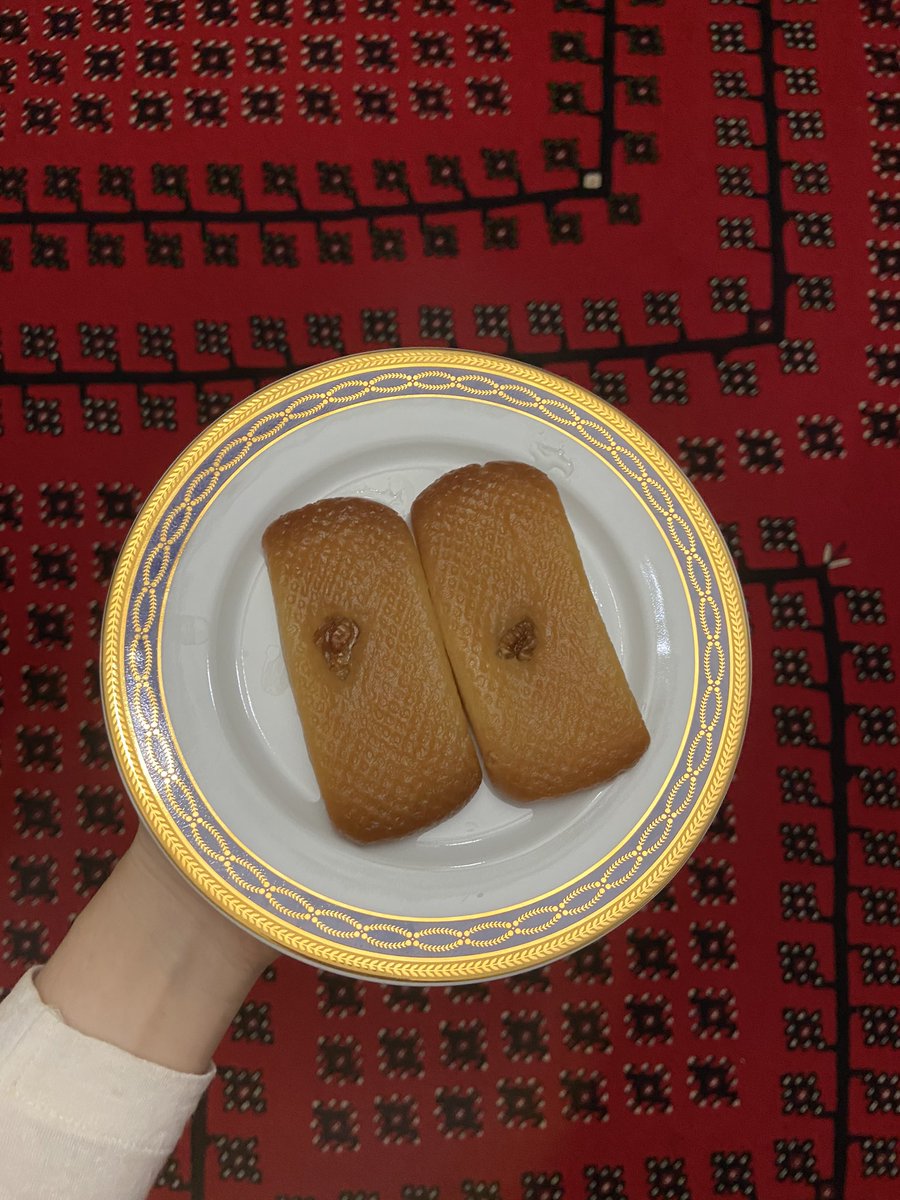 BosnianHistory's tweet photo. Bosnian syrup biscuits (hurmašice) https://t.co/NsKz3Es2Sz