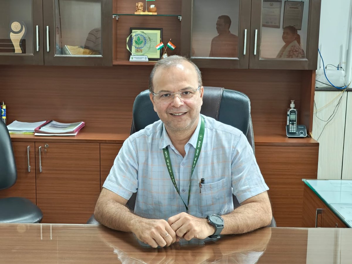 ICAR_NIPB's tweet photo. Dr. RC Bhattacharya (Principal Scientist, NIPB) joined as the newly appointed Director of ICAR-National Institute for Plant Biotechnology, New Delhi. The NIPB family wishes him great success in his new assignment. https://t.co/z9U0pYsvzv
