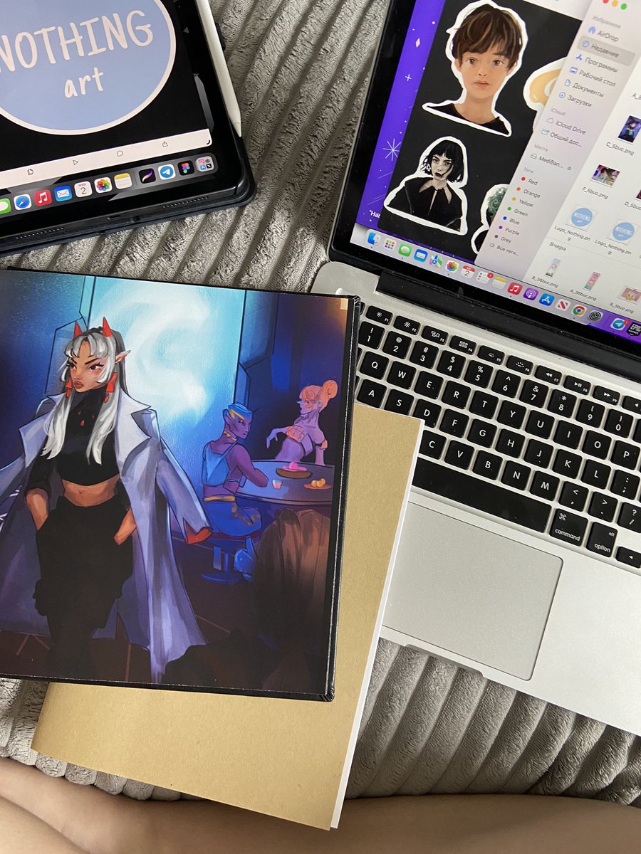 eva_nothing's tweet image. Всем утречко🌸, спешу поделиться вчерашним открытием. 
Я узнала что  у нас будет проводится аниме фестиваль и что там будет арт зона куда можно отправить заявку🥹 В общем я вчера до ночи готовила все нужные мне материалы к печати и сегодня жду ответа от организаторов🌙