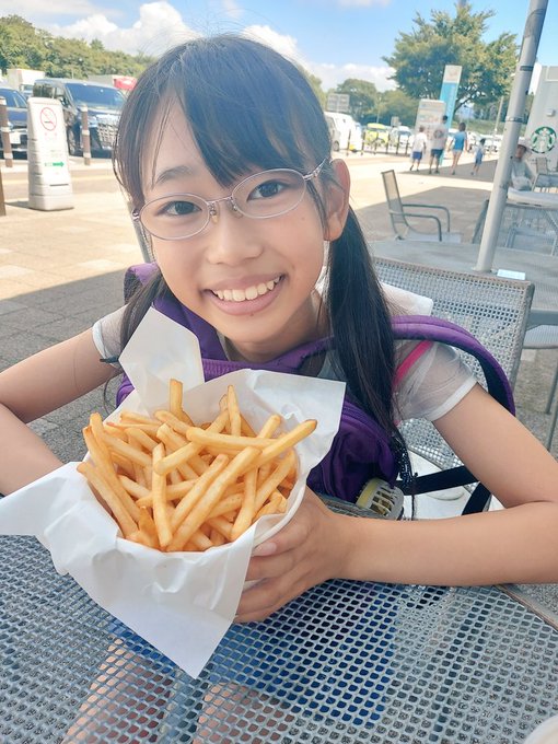 Twitterのコスプレ画像3