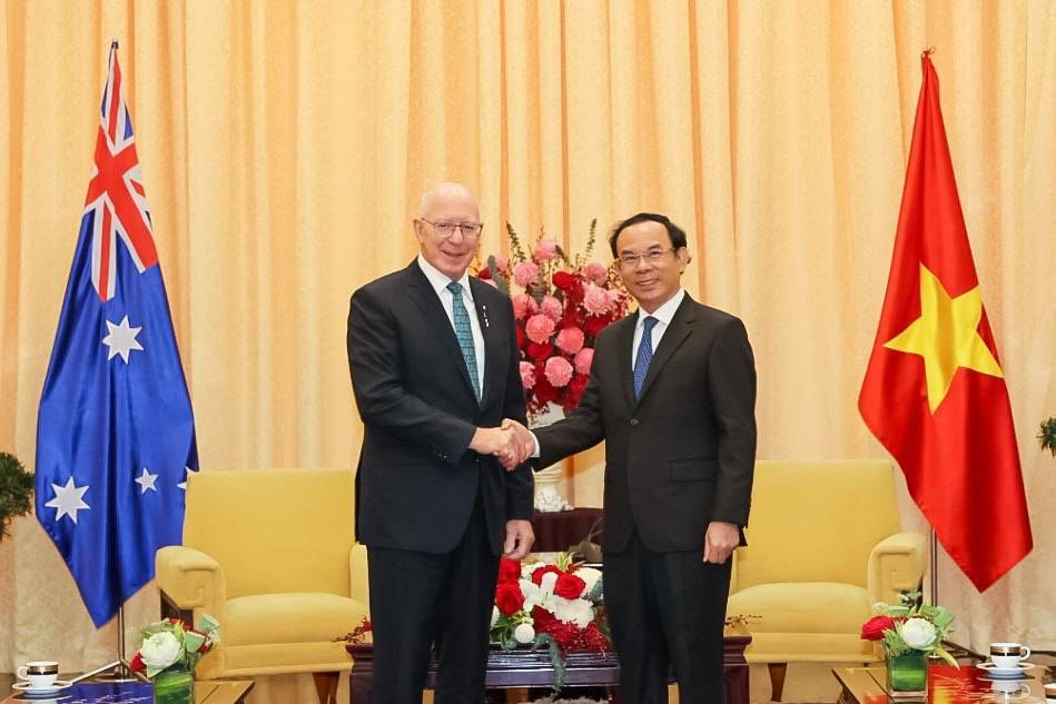 It’s official 🎉 I’m excited to launch the new and official X account of the 🇦🇺 Consul-General in HCMC. We’re in a busy year celebrating our 50th
 anniversary of friendship and partnership. Stay connected for more 🇦🇺- 🇻🇳 stories! 

#AUVietnam50 ⁦<a href="/AusAmbVN/">Gillian Bird 🇦🇺</a>⁩ ⁦<a href="/dfat/">Department of Foreign Affairs and Trade 🇦🇺</a>⁩