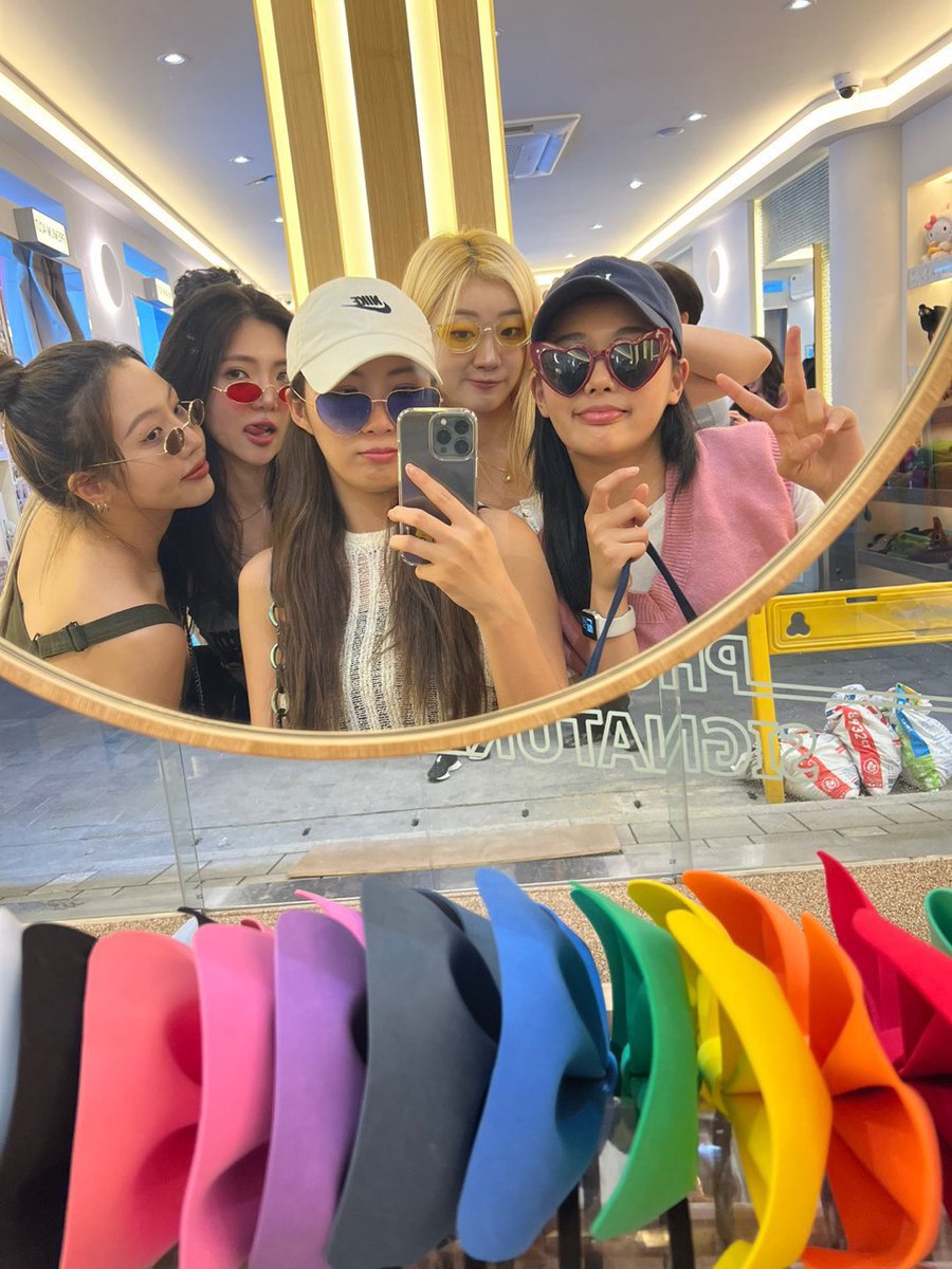 craxythinker_'s tweet photo. What are your favorite ot5 pics ? Here are some of mine ❤️
#craxyisfive https://t.co/RotdjRJAiz