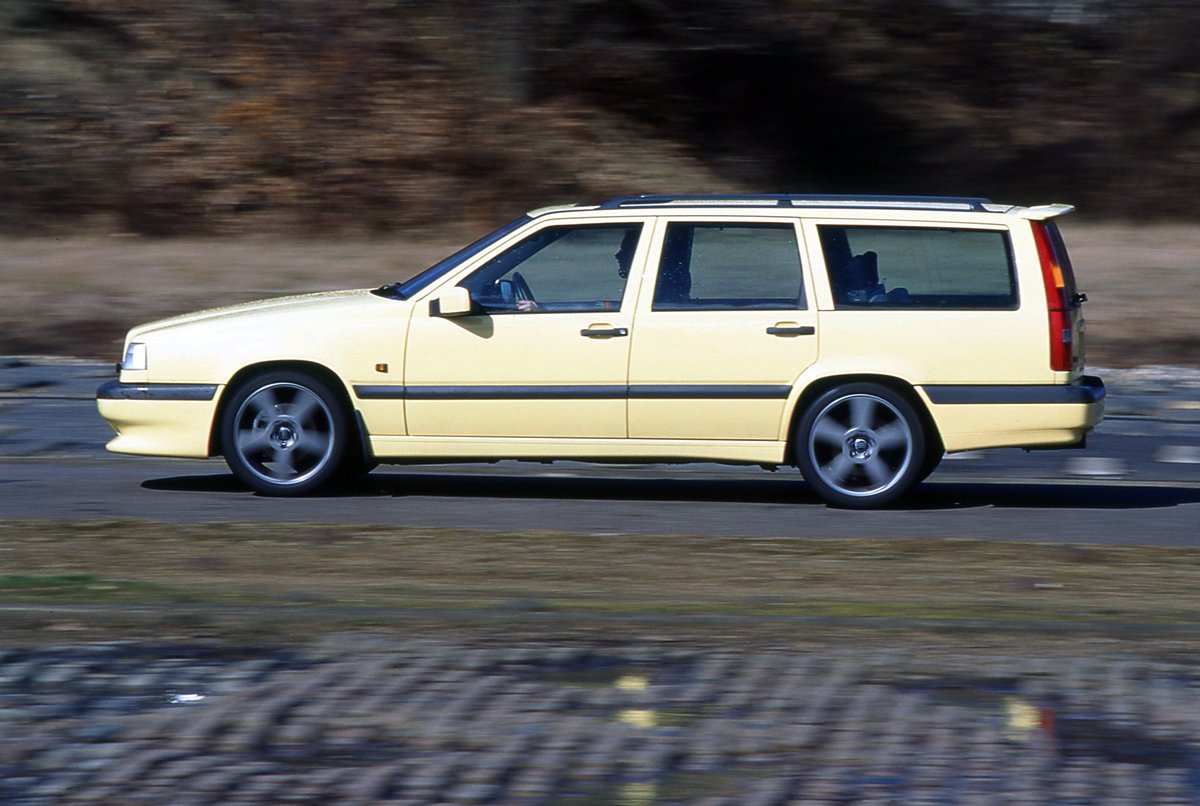 autocar's tweet photo. Volvo is exiting the estate game in the UK - so which of Gothenburg's wonderful wagons are you going on your must-drive list? https://t.co/zETFCrVcbP