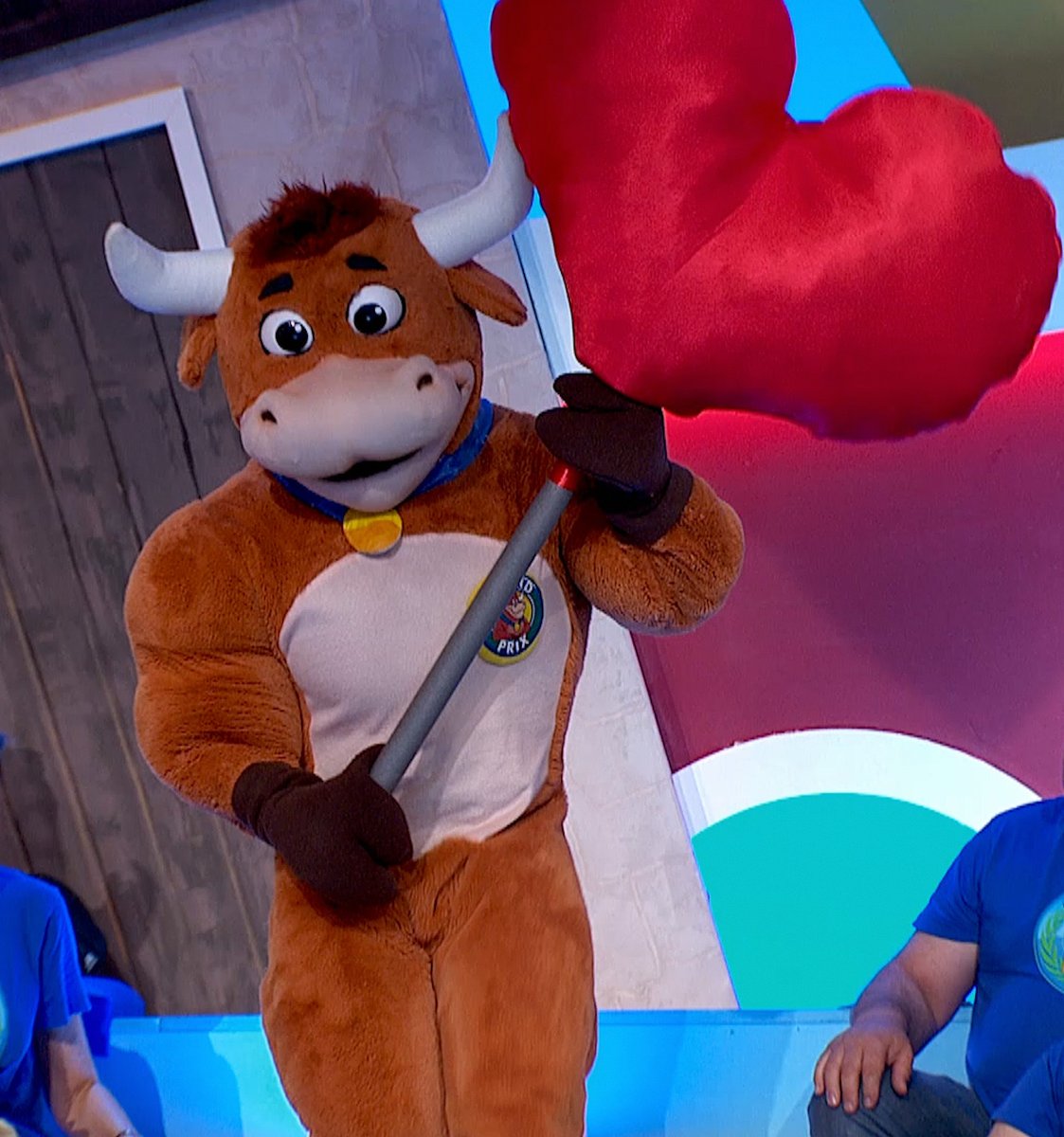 GrandPrix_tve's tweet photo. A Francisco José, el corazón no le cabe en el plano.

Sé como Francisco José 👉 reparte amor. 💪❤️
#FelizMiércoles #GrandPrixTVE https://t.co/tyuqQWfOSv