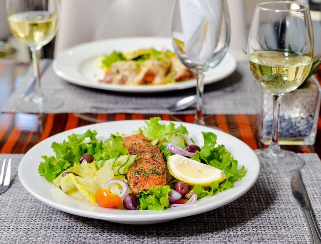 Dine with us at Ezulwini Villa and discover a culinary experience that goes beyond just a meal.