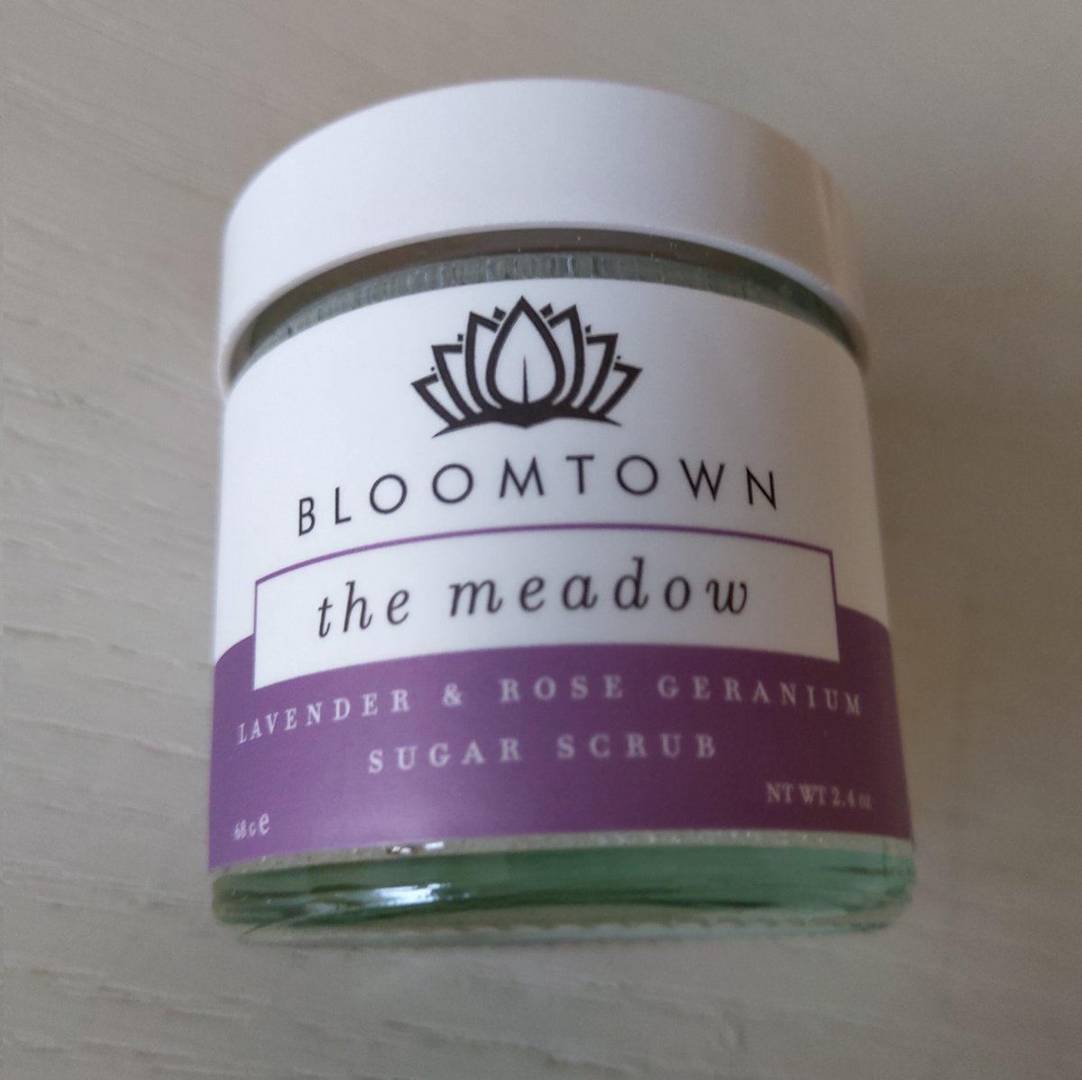 Loving this @bloomtownuk sugar scrub. When your house looks like a pile of rubble and your hair's full of brick dust, you need a bit of gorgeousness! ❤️