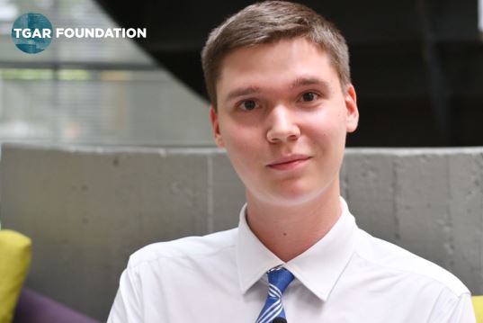AntibioticsThe's tweet photo. Daniil Detchuev suffered as a patient from an Antibiotic Resistant bacteria and ended up in a life threatening situation. Watch and hear how he shares his story to raise awareness!👇 

https://t.co/vTZLyD8pLS

#AMR #antibioticresistance #stopsuperbugs #patientstory https://t.co/O7EjqtSpMx