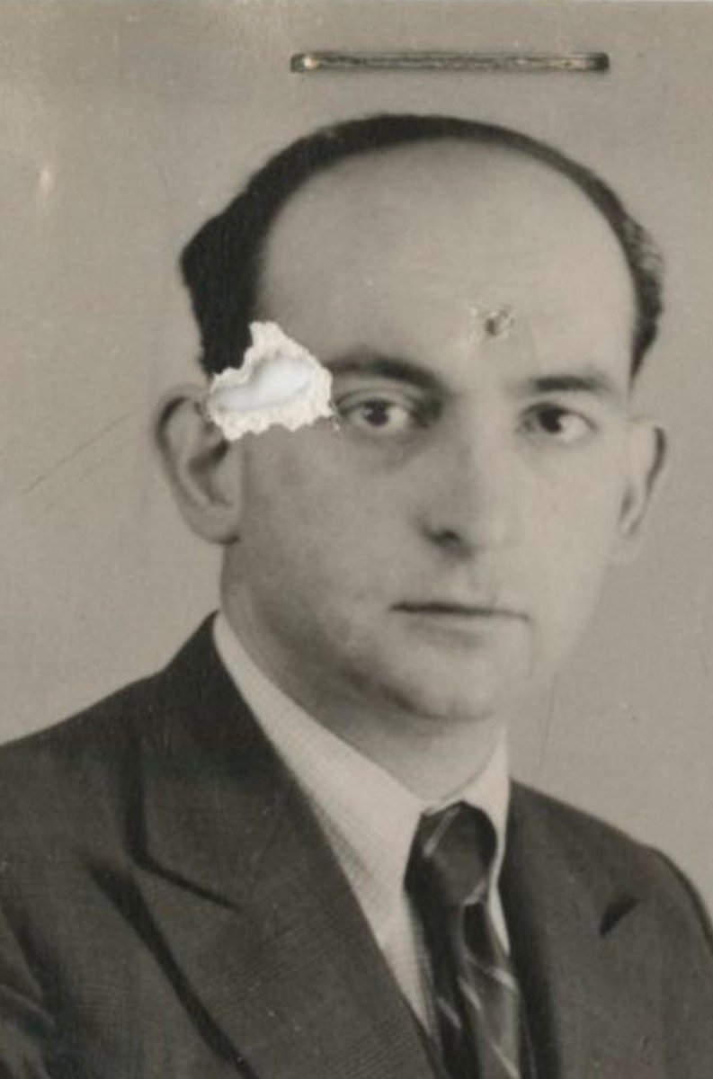 joan_vdg's tweet photo. #taldiacomavui de 1968 ETA ajusticiava al cap de la policia política franquista, la Brigada Político-Social, brutal i sàdic torturador i col·laborador de la Gestapo nazi Meliton Manzanas. https://t.co/CgejEuv3jj