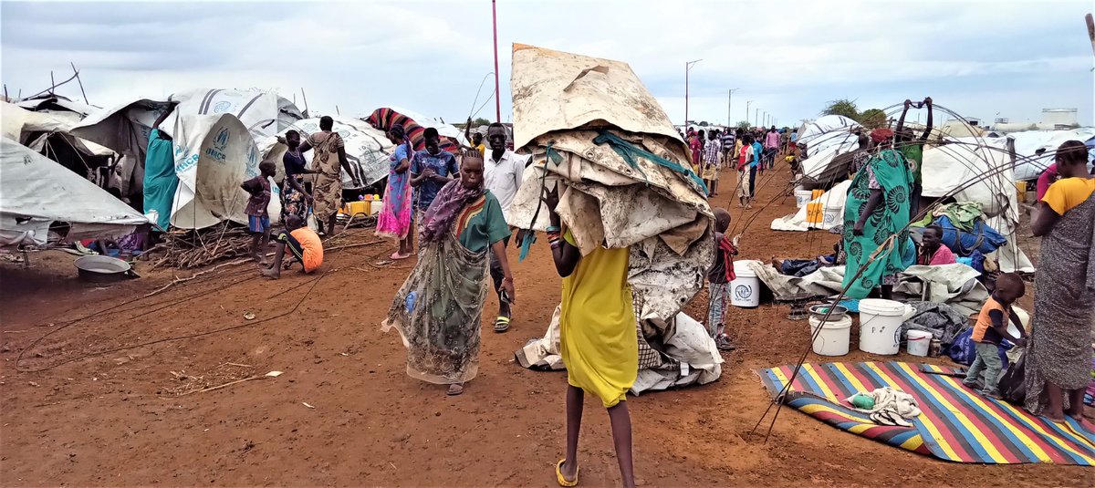 UNFPASouthSudan's tweet photo. @UNFPA is a key partner in South Sudan delivering services &amp; supplies for women &amp; girls who need timely life saving interventions in emergencies affected by conflict &amp; climate shocks

• GBV prevention &amp; case management
• Skills at WG Friendly Centers
• Psyco-social support https://t.co/YHCVGoM7Kh