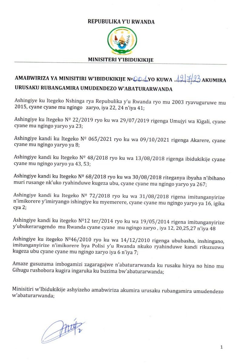 TalkLawRw's tweet photo. IMPAMVU ZATANZWE:
1. #KUNOZA imitunganyirize n'imikorere y'ibikorwa by'imyidagaduro mu masaha y'ijoro
2. Gukumira #URUSAKU rubangamira umudendezo w'Abaturarwanda
⁉️Kuwa 12/07/2023 hatangajwe amabwiriza #AKUMIRA #URUSAKU, ntabwo buriya yari ahagije kuri issue ya 2?
#RwOT https://t.co/PaUeVUwIpN