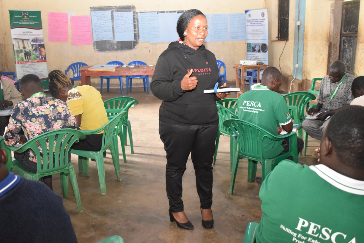 Mak-PESCA Trainings in Aquaculture: Dr G. Bankia training farmers in Arua District on ways of establishing a commercially viable aquaculture enterprise. The trainings are meant to skill farmers in all regions for enhanced aquaculture production in Uganda. <a href="/MAAIF_Uganda/">MAAIF 🇺🇬</a> <a href="/EUinUG/">EU in Uganda</a>