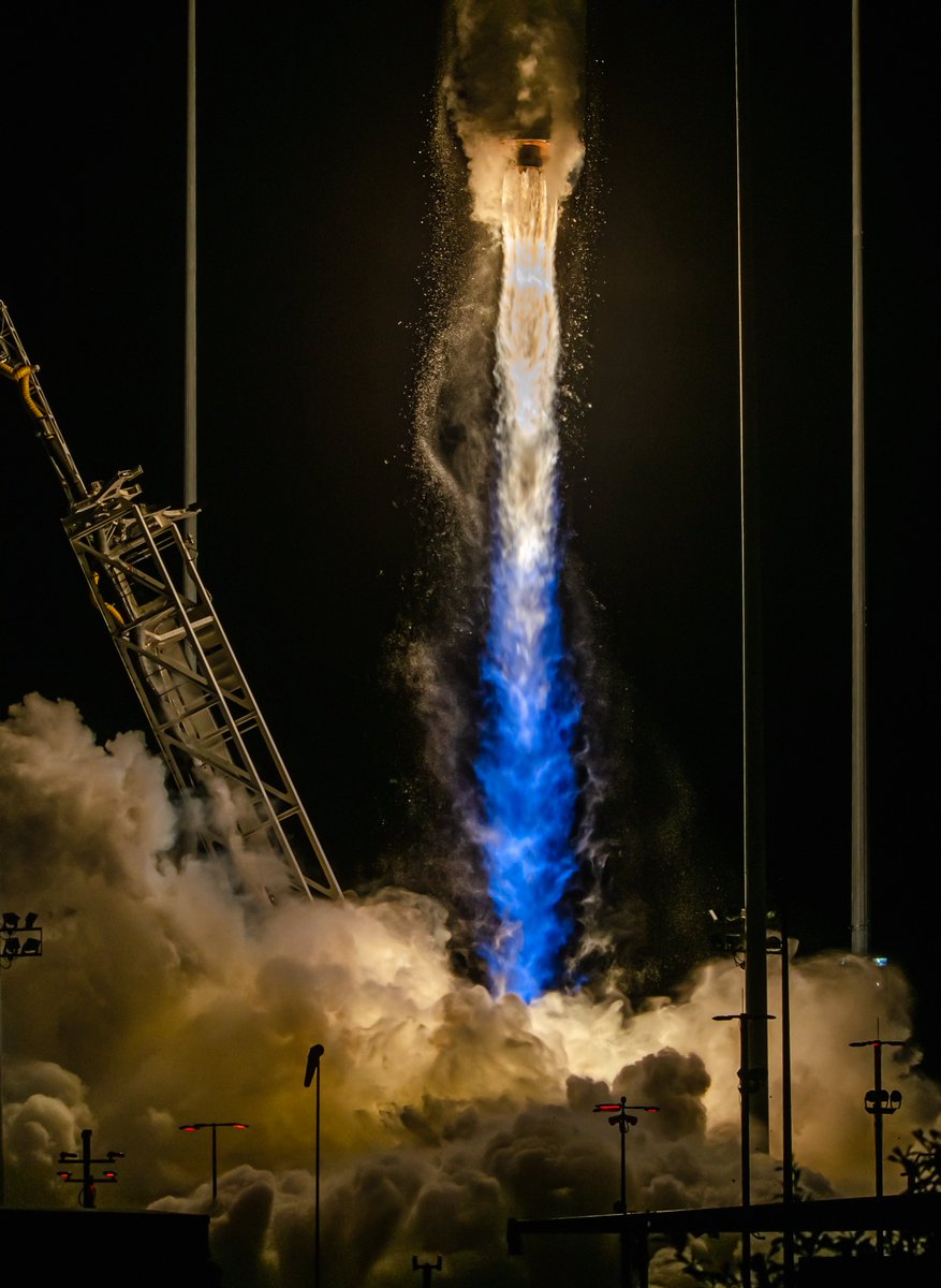 A privilege to photograph at Wallops many thanks to the people that make this possible. Remote camera's setup at pad 0A.
#northropgrumman #Antares #Resupply #Cygnus #Rockets #space #NG19 #antares #nasasocial #nasawallops @Space_Station @northropgrumman