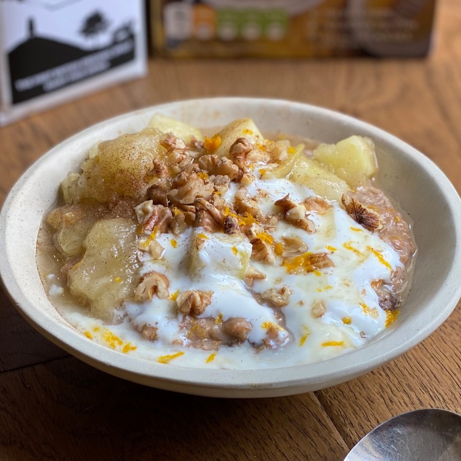 We shouldn't have to be thinking about warming breakfasts in August... But here we are! Do you have any great go-to recipes for starting the day the right way? If so, let us know in the comments 🌧️☔

Find the full recipe here: sharphampark.com/recipes/articl…