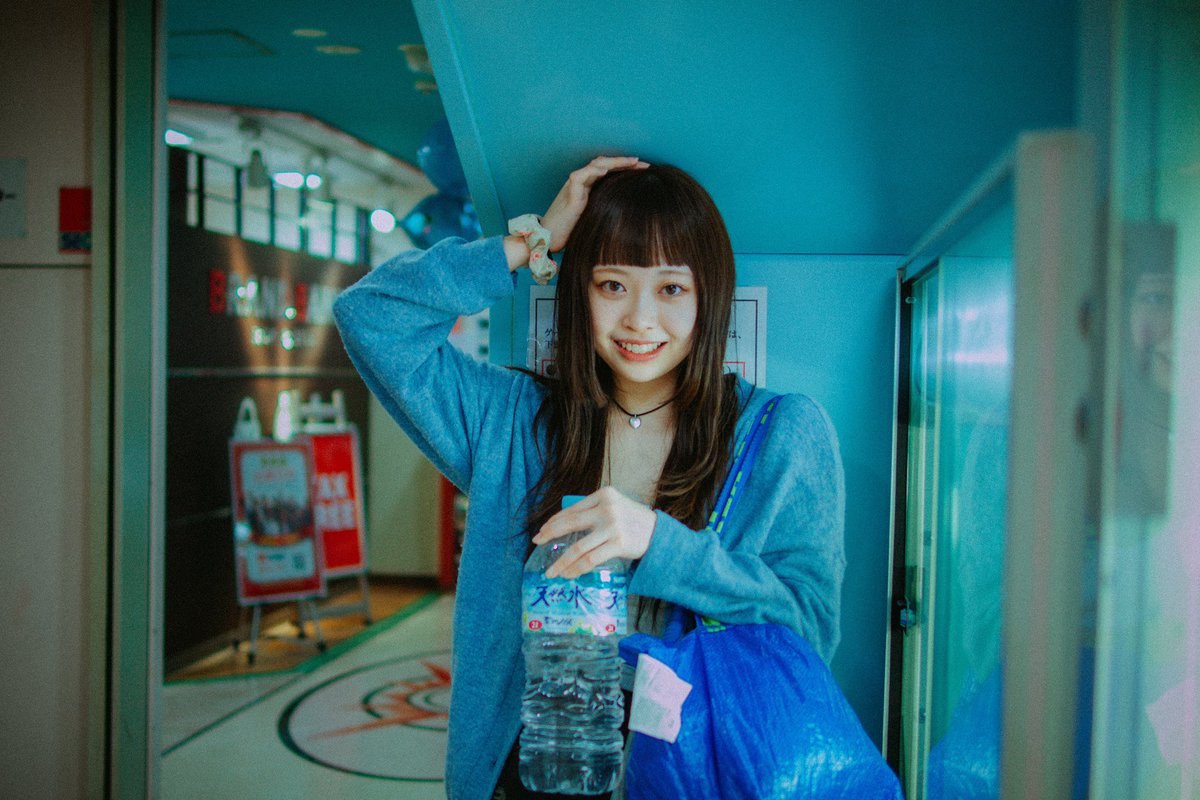 _89c3eb__'s tweet photo. 黒髪ボブからオン眉ロングになって帰ってきました
TwitterはXになっていました

ただいま、よろしく。 https://t.co/WbyC5TG6s7
