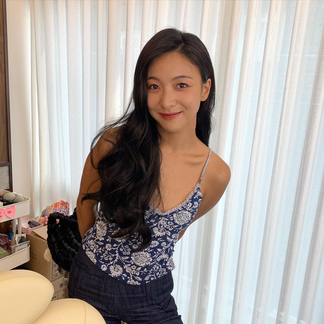 sunyoungsource's tweet photo. https://t.co/CiYGGxTTzM