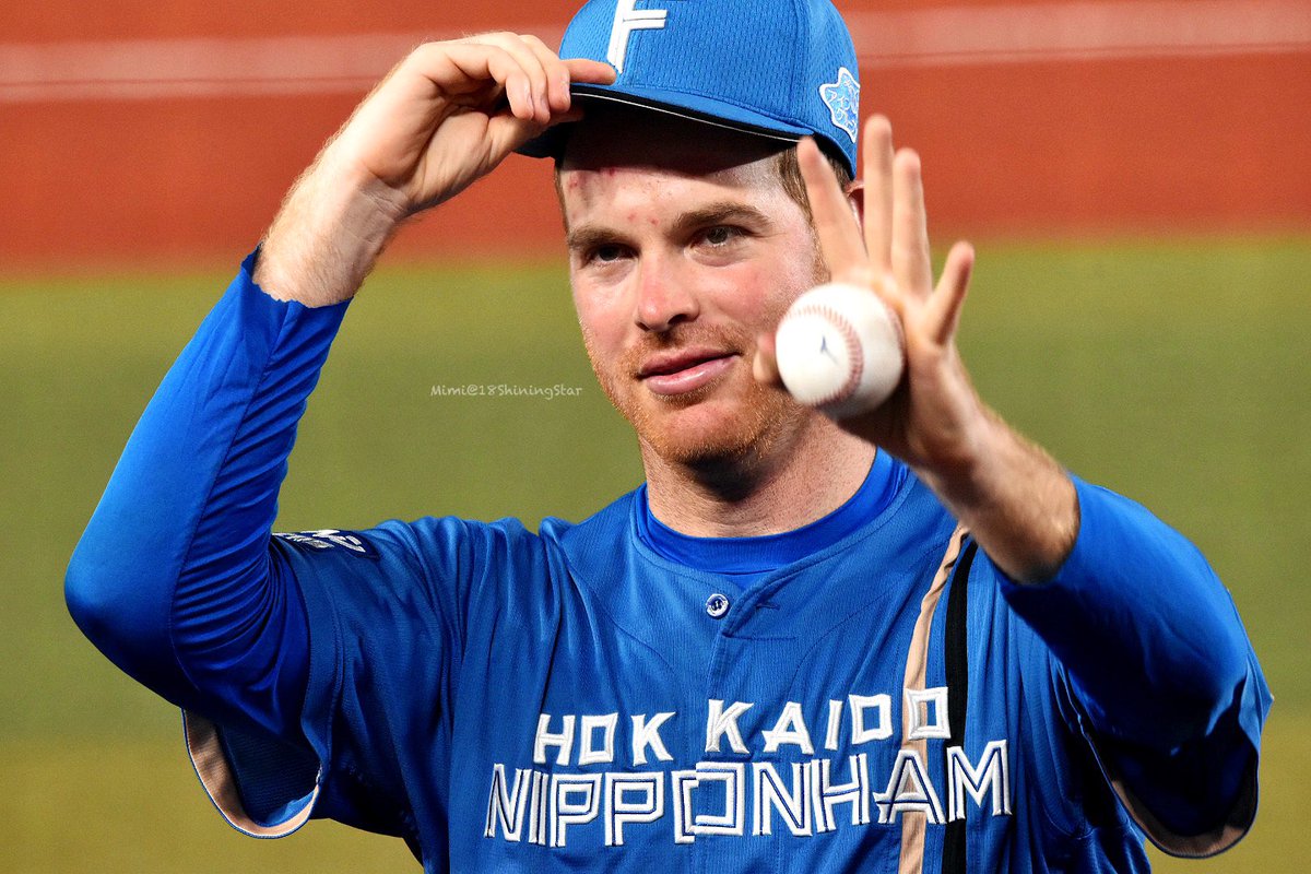 Bs23ShiningStar's tweet photo. 本日のヒーロー✨
A proud dad and his son
Congrats James you are MARVELous⚾️
#lovefighters
#JamesMarvel
#マーベル
#はむほー https://t.co/ZQd7UFbqHx