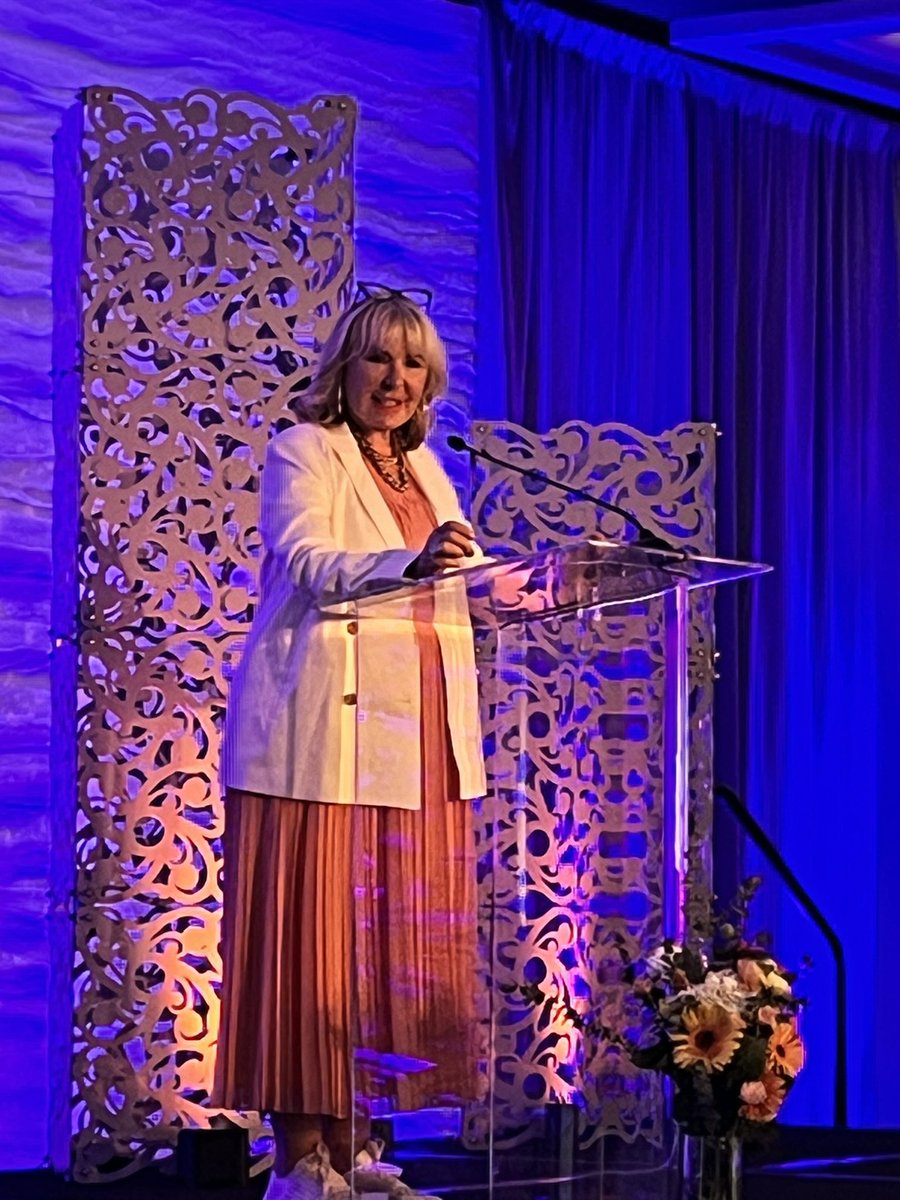 All About The Experiences tweet media