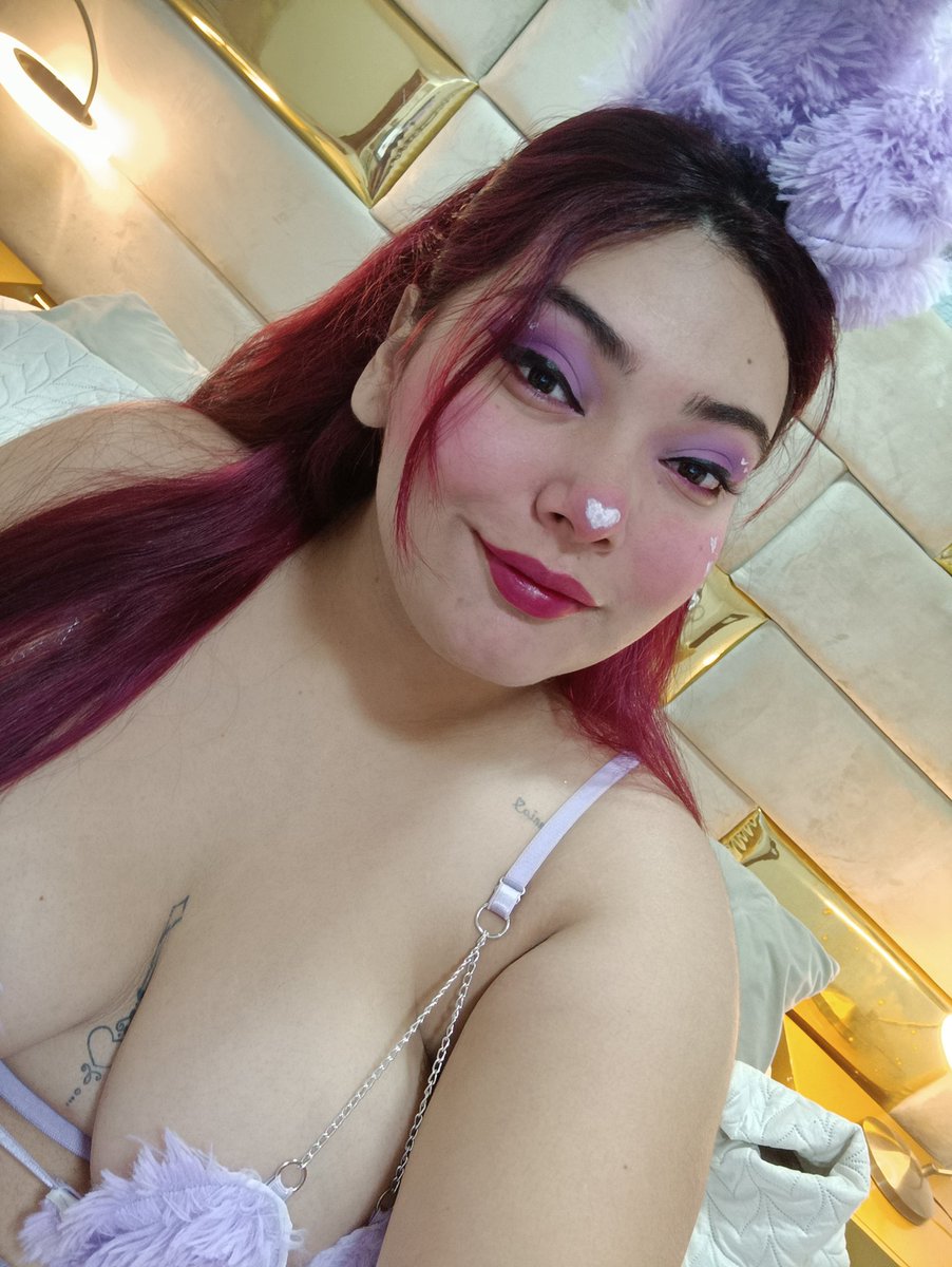 Vaiolet_1_'s tweet photo. Online 🥵 https://t.co/c5mUHWr2lp