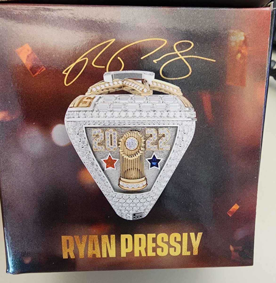 merikarv21's tweet photo. I was pretty bummed that I didn't get to attend last week game to get Pressly's ring. (BTW He's my favorite player). Well, this beautiful gem appeared on my desk this morning. I got so excited when I saw it! Love my surprise gift 🥰 Go Astros 💙⚾️🧡 @astros @KatPressly https://t.co/evth88ToEd