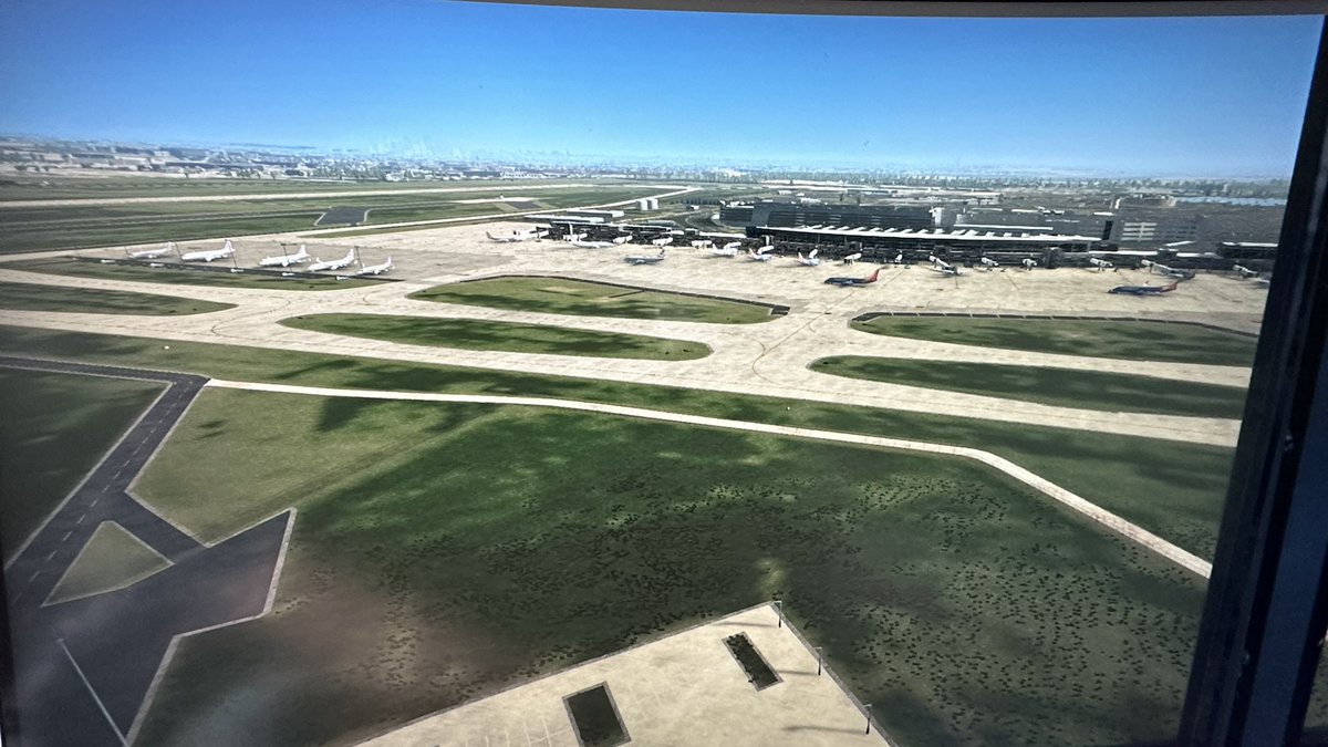 Champs707007's tweet image. Another new airport for me to control that released today 👀 this time it’s off to Austin #TowerSimulator3