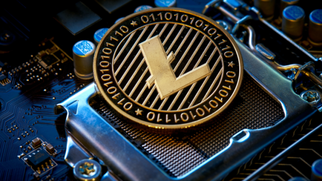 ChainJunction's tweet photo. 🌙 The Litecoin halving is just hours away! 🌙 If you're not familiar with halving events, here's a simple explanation: https://t.co/xnqT4OWhq0
