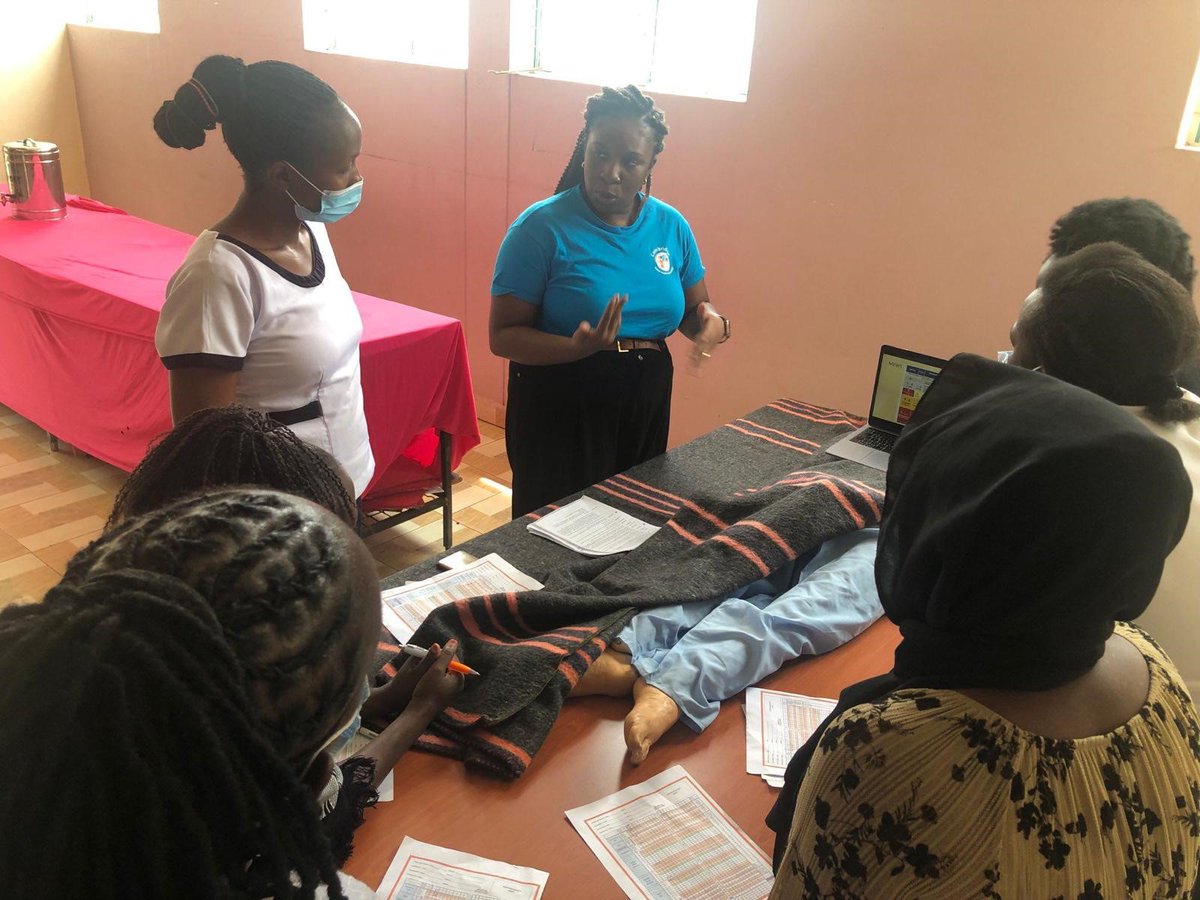 Global Health Fellow Barida Poi recently helped deliver training in #sepsis management at Kenya’s Kakamega County Hospital. By day 3, changes were already evident in the labour & antenatal wards: cambridgeghp.org/tackling-mater… #AMS #CwPAMS @CUH_NHS