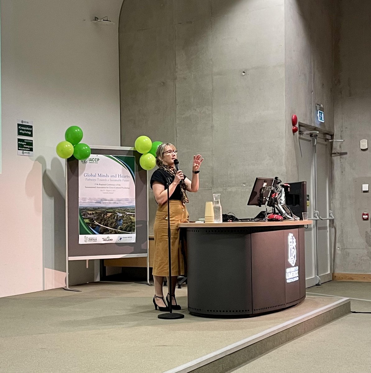 IACCP2023's tweet photo. So many great insights during Prof. Orla Muldoon’s keynote on the links of social identity, group memberships, and trauma resilience! 🙌 

#IACCP2023 #trauma #traumaresilience #socialidentity #UL - via Whova Event App https://t.co/IjEnf6h5qb