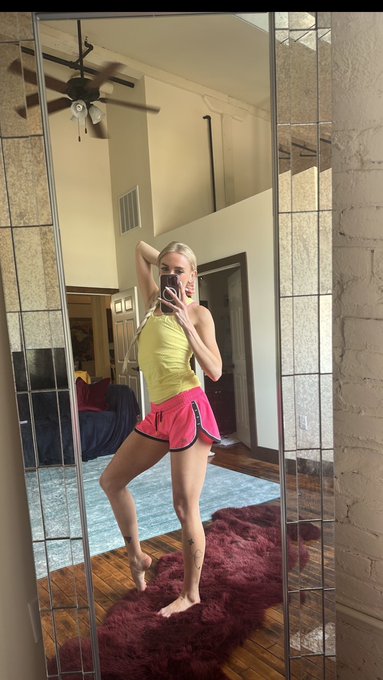 August already! ☀️Time flies! I hope everyone is hitting there goals and having a great summer! https://t