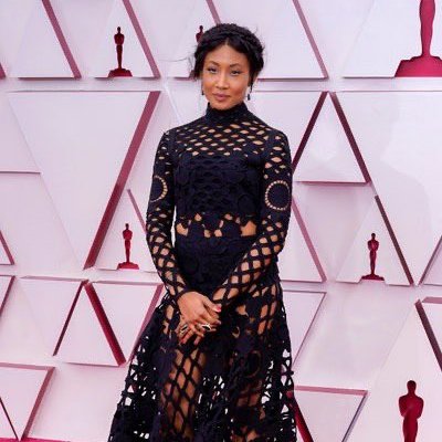 bchartsnet's tweet photo. Após denúncias contra Lizzo, a cineasta Sophia Nahli Allison revela que em 2019 foi contratada para dirigir um documentário sobre a artista e relata sua experiência: "Fui tratada com tanto desrespeito por ela. Testemunhei como ela é arrogante, egocêntrica e cruel." https://t.co/7DxQI7MgrK
