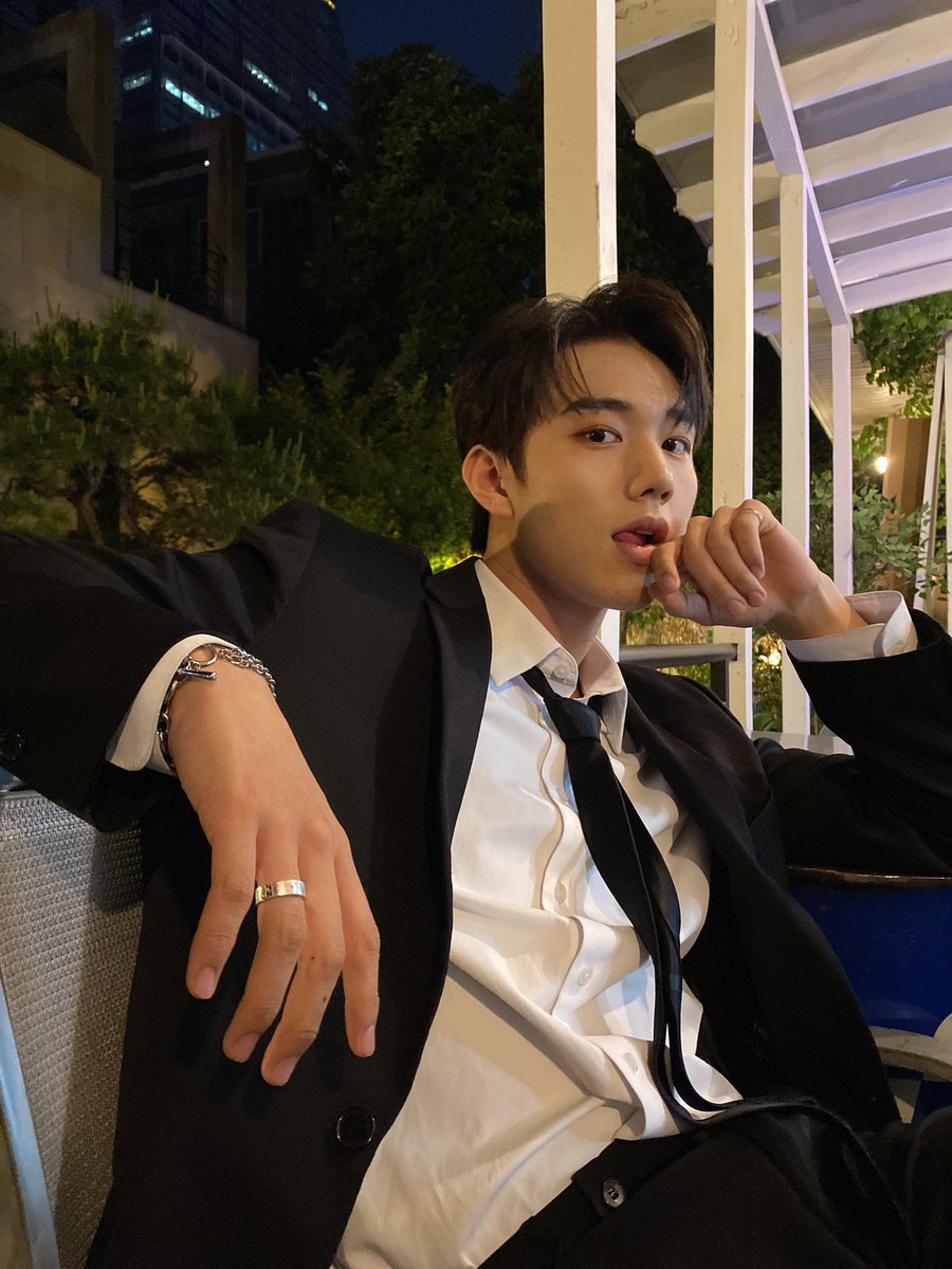 daily intak tweet media