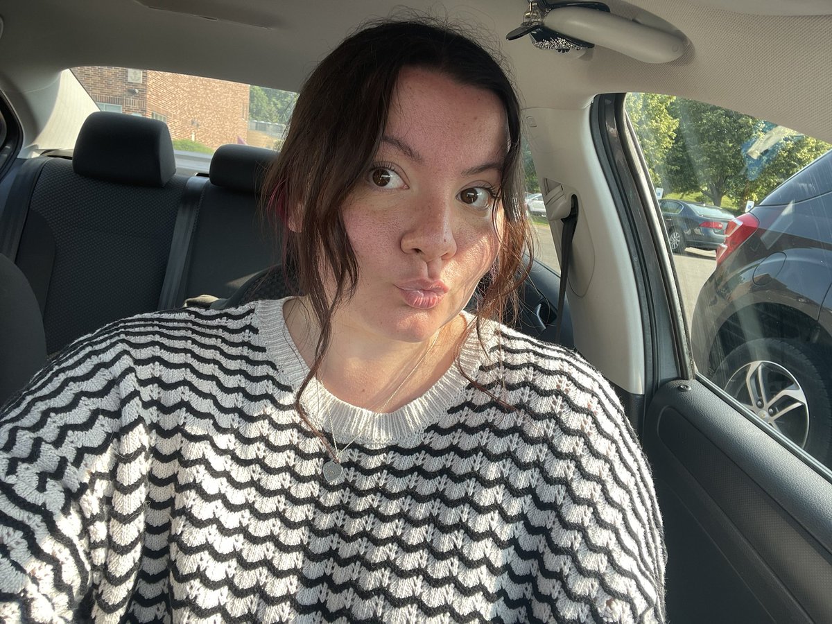 goddesskatees's tweet photo. Too superior to give you attention ☺️ 

Findom femdom paypig cuck https://t.co/NhmorpSvBE