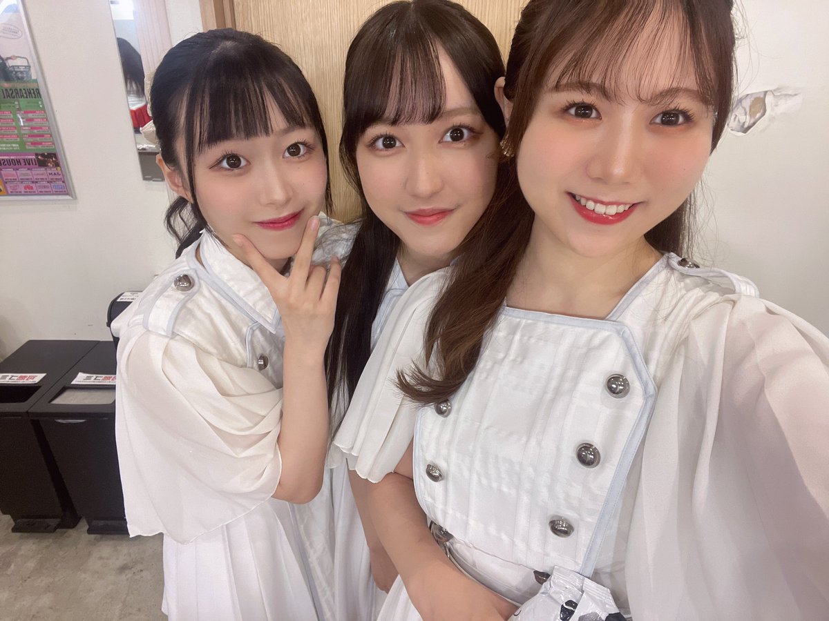 liep_official's tweet photo. 「Who is your bias?」ありがとうございました❕

nacoさん、Leiさん
お誕生日おめでとうございます🎊

そしてLIEPラスト対バンでした！！

次のライブは8月6日です❕

最後までLIEPを見届けていただきたいです。

お待ちしてます🤍

#LIEP https://t.co/XfKrRfeWUV