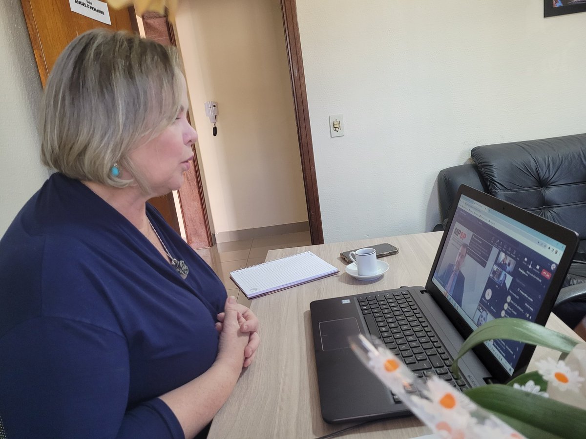 anaperugini's tweet photo. Começando o dia em reunião online organizada pelo Gupo de Atuação Especial de Defesa do Meio Ambiente do Ministério Público para discutir os impactos da pulverização aérea de #agrotóxicos na região da Bacia PCJ, onde moram mais de 5 milhões de pessoas. #gaema https://t.co/pQIEjCBToO