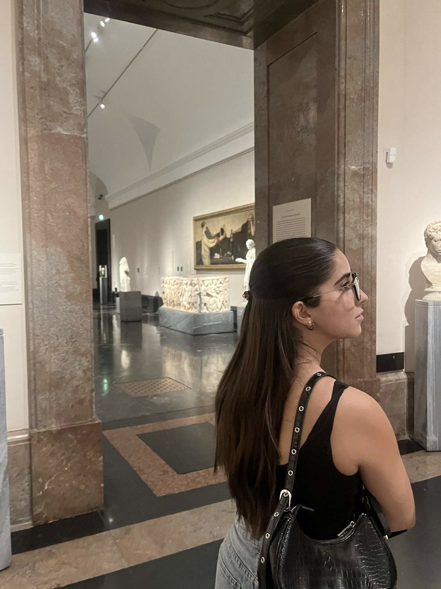 Absolute Internship tweet media