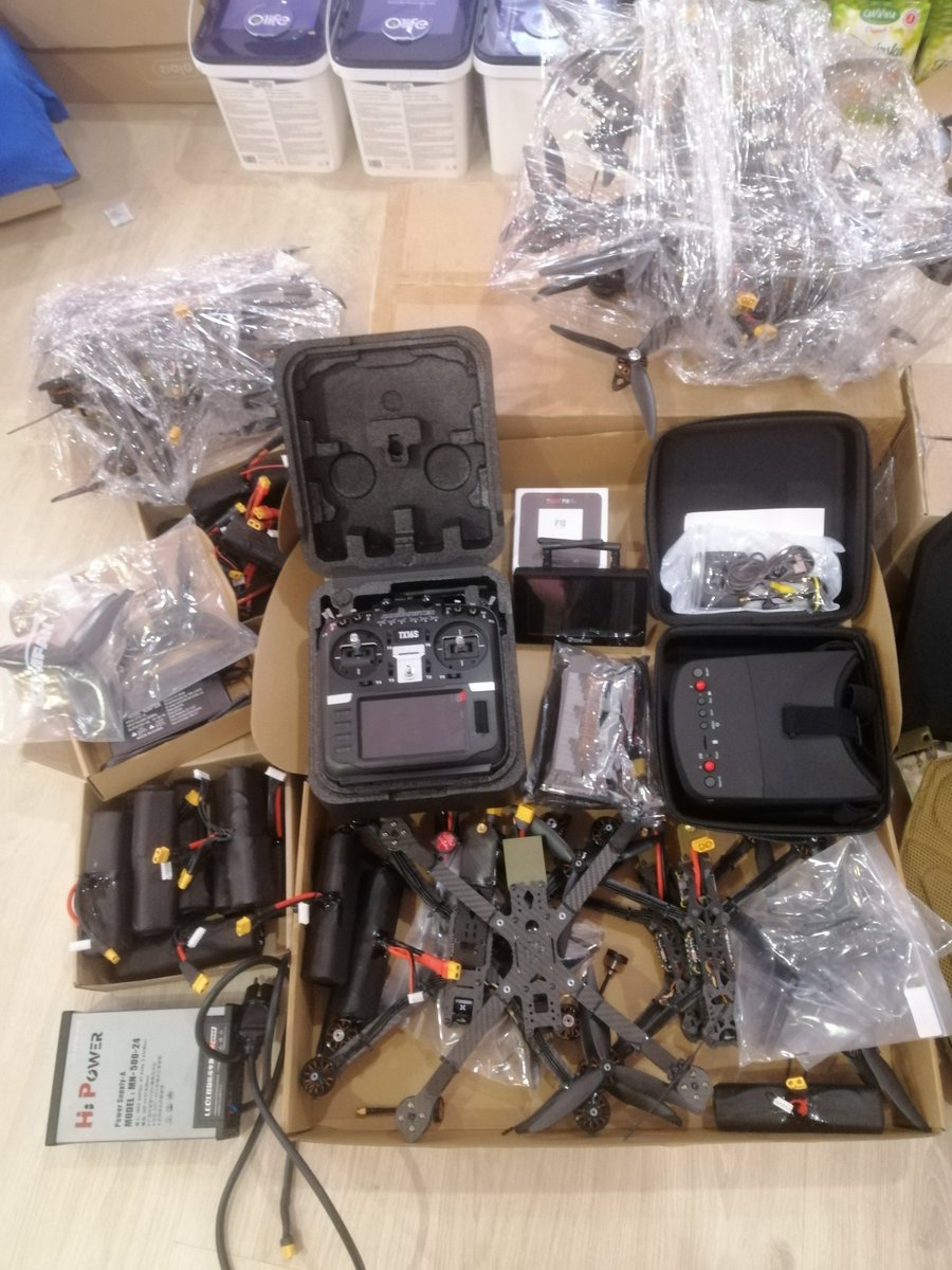 Team <a href="/AngelsFrontUA/">Angels of the Front 🇺🇦</a>  delivered 15 FPV kamikaze drones with remote control and goggles to the front line military intelligence FIL 🇺🇦. Thanks our donor <a href="/alexey_link/">Алексей Заенчковский</a> 🤝. This is a very important help at the front to destroy orc and infantry vehicles like tanks.
#Angels_of_the_Front
