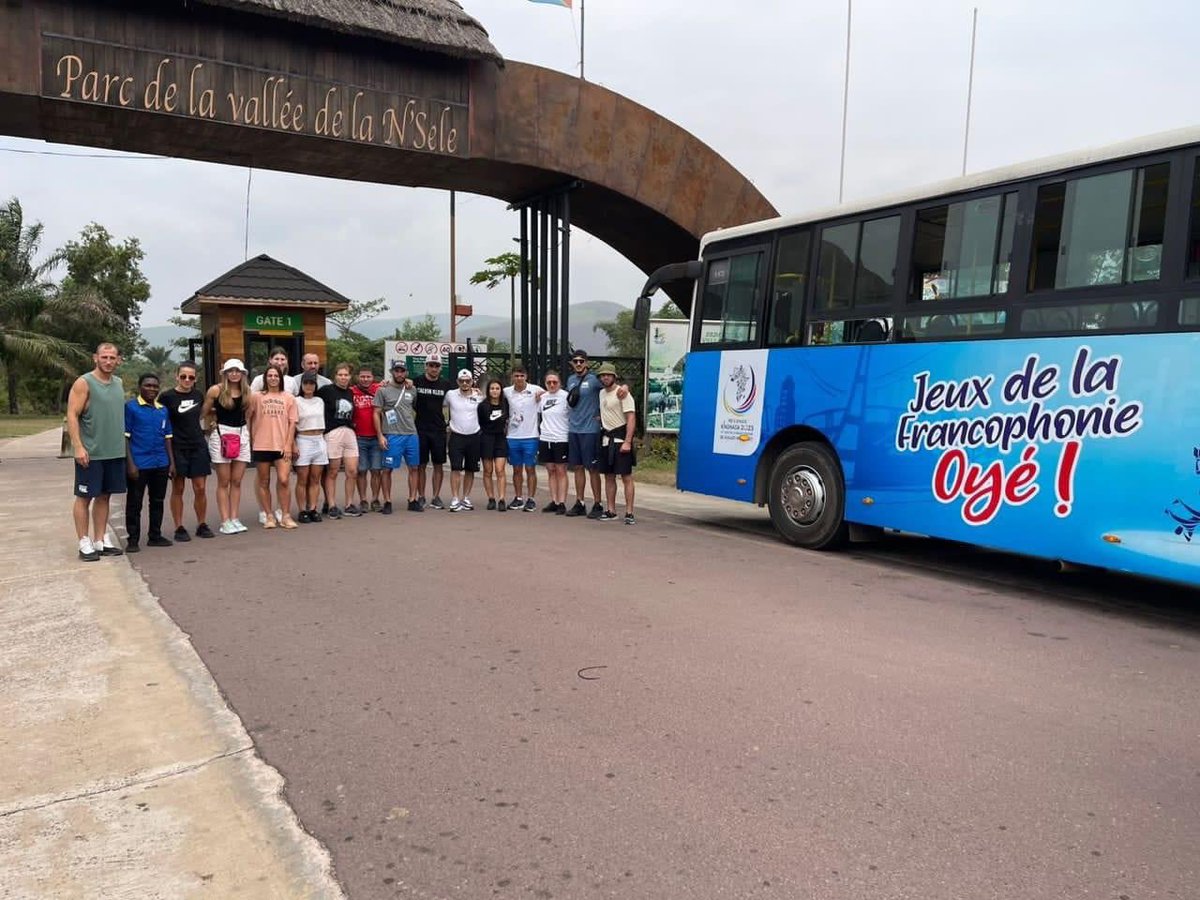 KimKimuntu's tweet photo. #RDC #Francophonie : les athlètes #Canadiens ont passé aussi du beau temps au parc de la vallée de la Nsele. 

Visiter Kinshasa sans faire un tour ici,  c'est comme aller au paradis sans voir Dieu le père. C'est le congo qui gagne🤣🤣🤣🤣

Bibi Kapinga https://t.co/cMKX1RLUaM