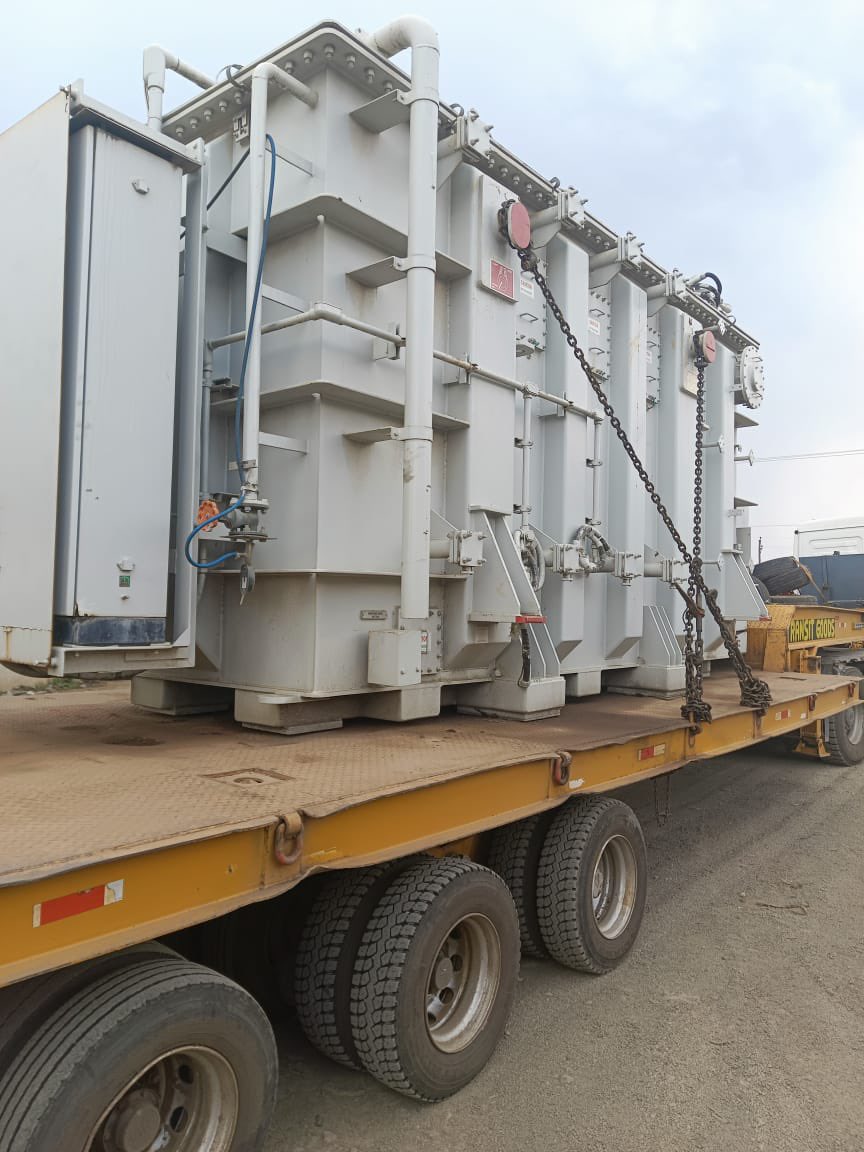 KETRACO1's tweet photo. Since inception, KETRACO has installed No. 51 transformers for various projects across the country with a transformational capacity of 5, 928 MVA.
#BringingTOKTransformersHome #BringingPowerHome #GoingToOrtum #GoingToKitale #KETRACOProjects #TOK #Transformers #ReliablePower https://t.co/1FM7q3eSl9