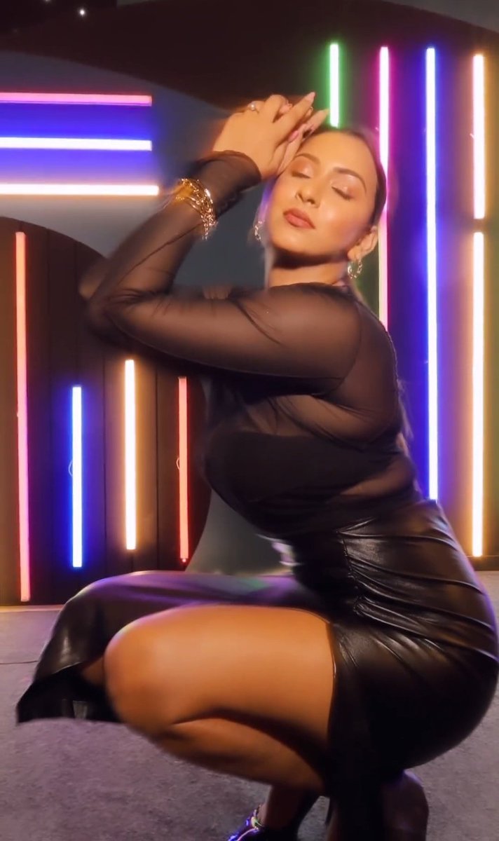 F2hEpzgXwAA00Xv?format=jpg&name=medium