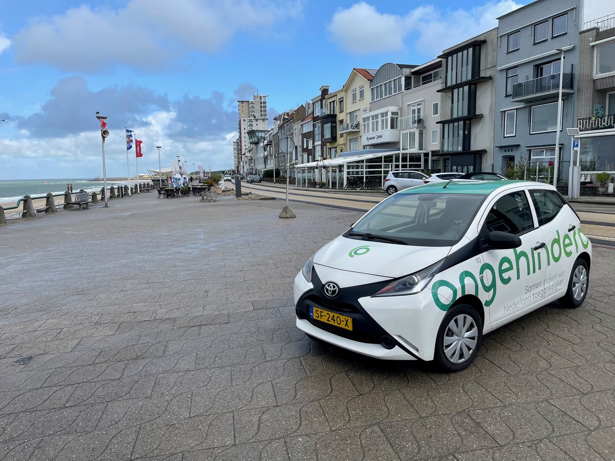 Afgelopen week was niet het beste strandweer, maar toch was een van onze inspecteurs in Zeeland. Hij heeft hier een start gemaakt met de toegankelijkheid van de stranden in kaart te brengen. Binnenkort te ontdekken in de Ongehinderd app! #Toegankelijkstrand #Ongehinderdapp #Zee