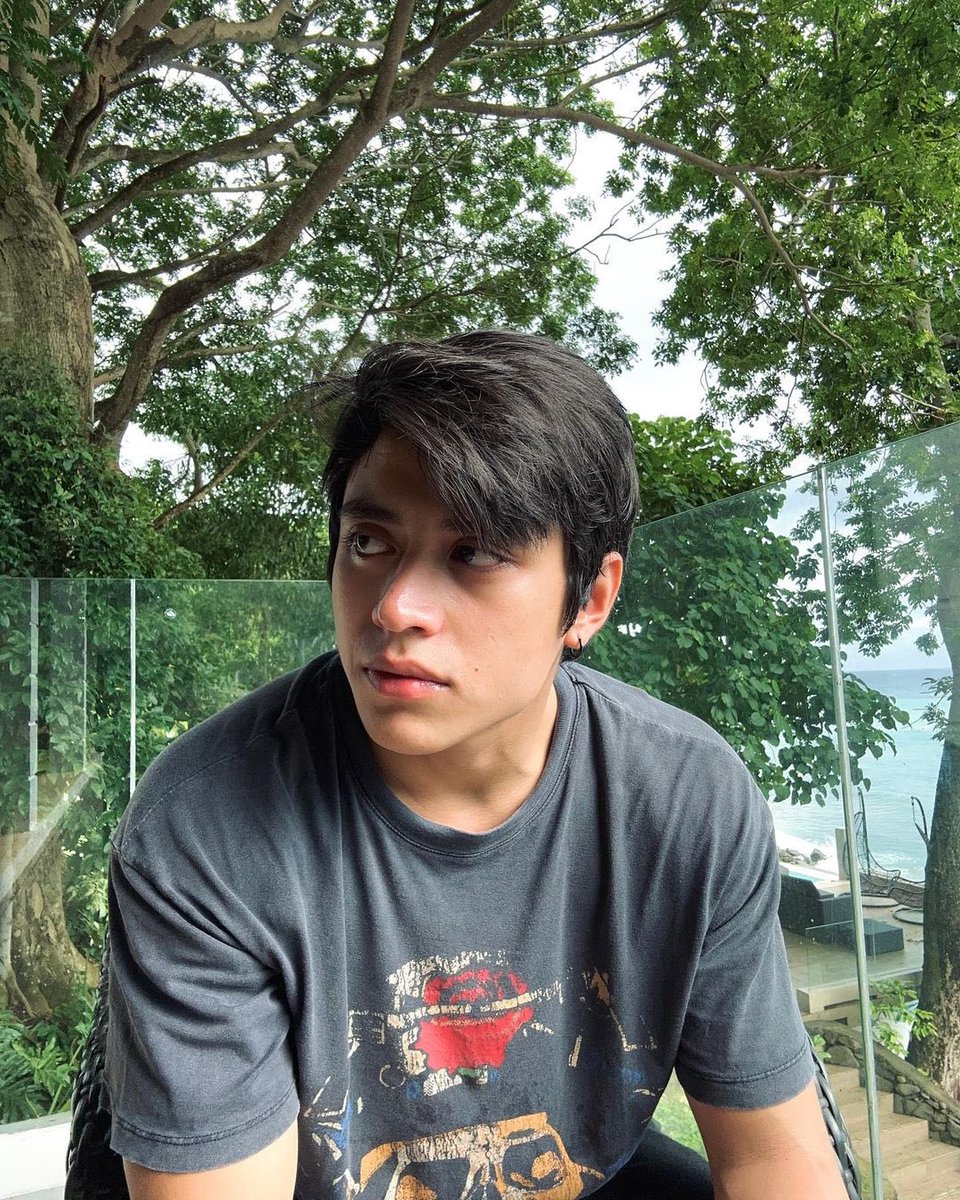 Sparkle_GMA's tweet photo. Kelvin Miranda never fails to make us kilig. 🥰

Check out his latest Instagram post. 📸

#KelvinMiranda https://t.co/JZJSf7l20n
