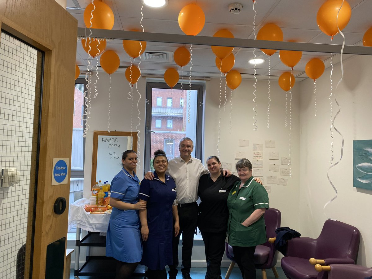 L2SRFT's tweet photo. Day 1 of our Amber Week on L2! 🧡🍊🍑
@SalfordCO_NHS @LOUISENUTT6 @JenniferTreacy4 https://t.co/YO4gEN5Xm1
