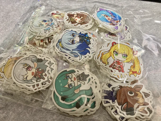 ステッカーシール届いた! 色味もハッキリしてて良い感じ OPP袋買ってこなきゃ