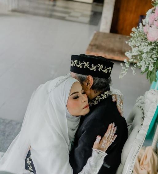 Rushy Putri Adinda ◡̈ tweet media