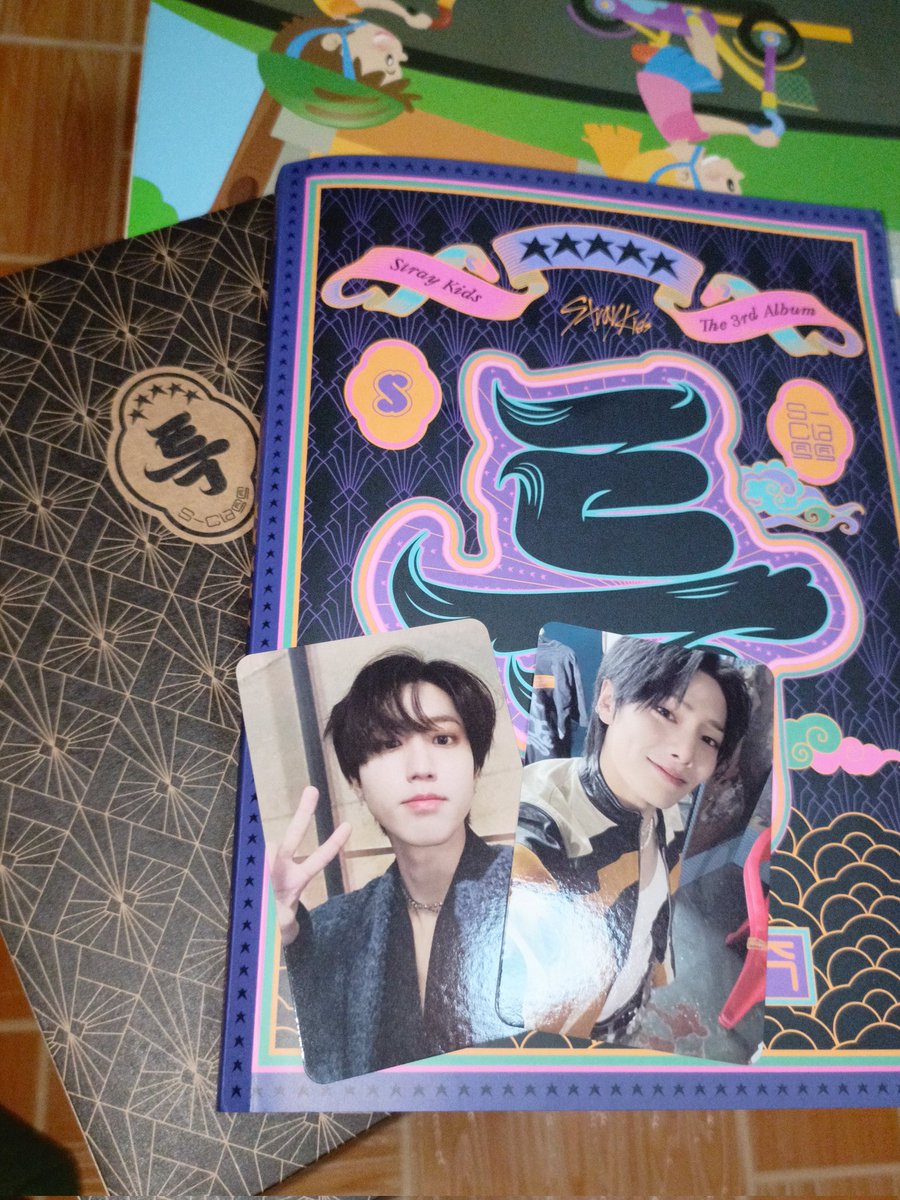 chansformers_'s tweet photo. π§‘ | #linoprooftails @linopigtails
It arrived safely, tysm po! May dent siya sa top right corner pero okay lang. Worth it ang pag wait!!ππ§‘π§‘π§‘ https://t.co/7bmxBHDdWb