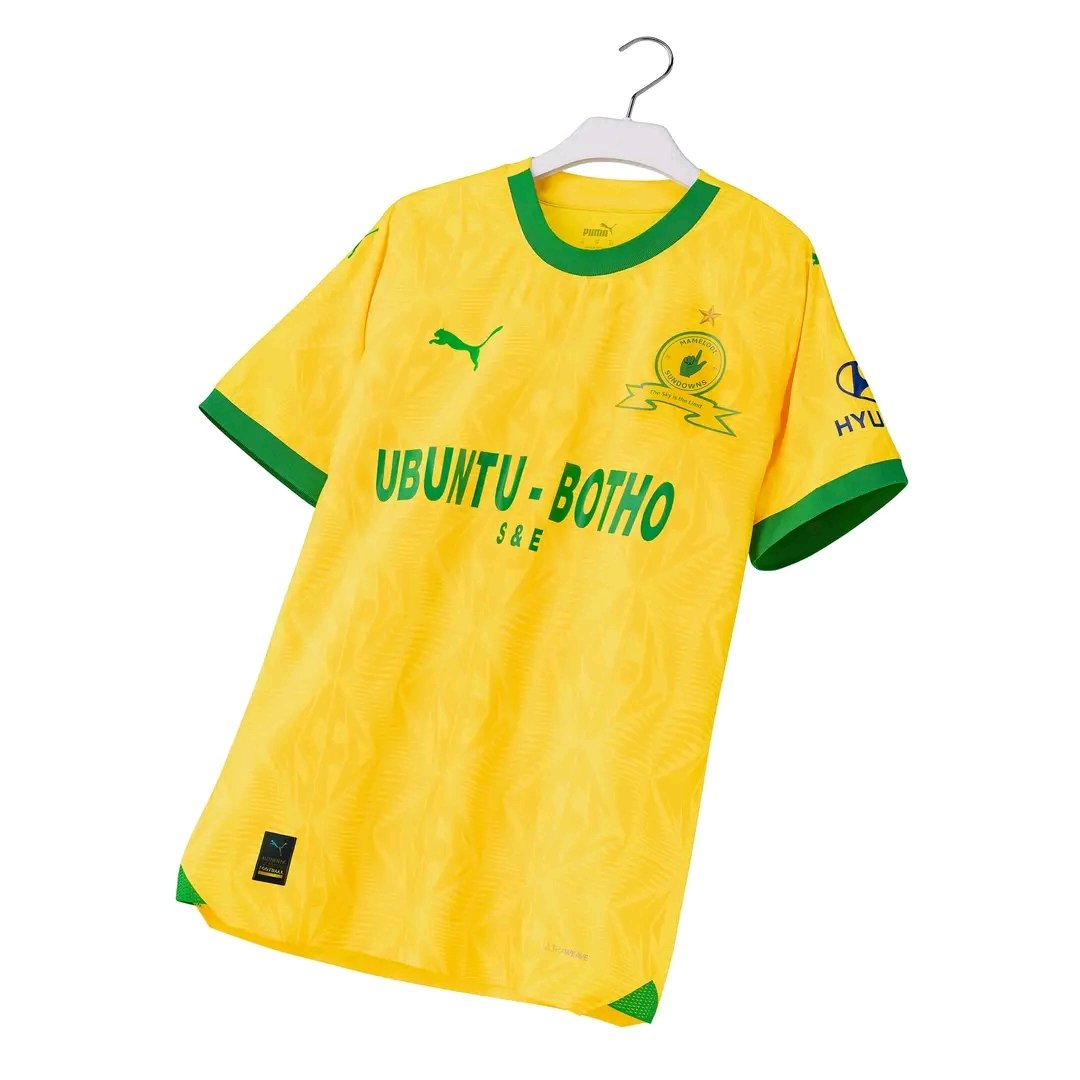 ikati_st's tweet photo. MSFC new kit home and away❤️ https://t.co/AWahOyRjqN
