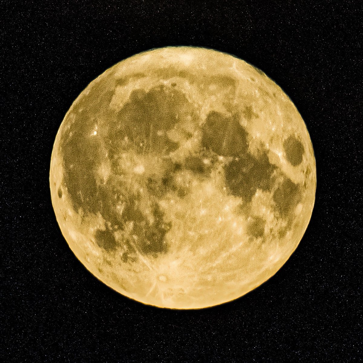 vse_chotko's tweet photo. #moon https://t.co/X7srLdSUUK