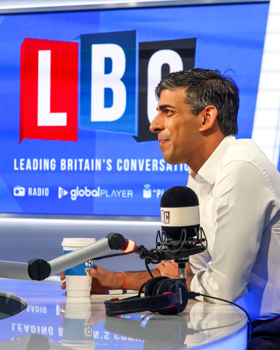 RishiSunak's tweet image. This morning I answered questions from the public about my top priorities as Prime Minister.

From driving down inflation to backing our NHS with record resources, it was great to chat about what this @Conservatives government is delivering.

Watch the highlights bellow 👇🧵