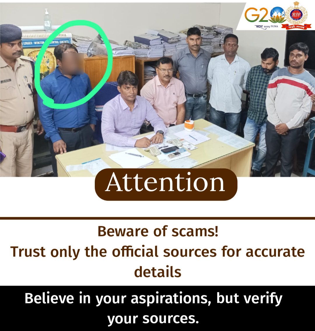 RPF_INDIA's tweet photo. #RPF Adra nabbed a fraudster who duped job seekers by offering fake Railway jobs. 

Stick to credible sources like #RRB &amp; Ministry of Railways for verified job updates and shield yourself  from falling prey to job scams.
#OperationRailPrahari #JobScam @rpfser https://t.co/UnR9LLRQvK