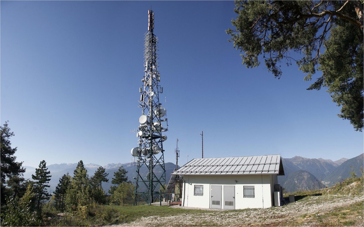 #TrentinoDigitale aggiorna sistemi e software della rete #Tetra: da oggi l’infrastruttura consentirà agli operatori Protezione Civile e #CUE di ottimizzare la gestione delle emergenze e la sicurezza in #Trentino.
👉Info: tinyurl.com/2twptxu5
<a href="/dpcpat1/">Prot civile Trentino</a> <a href="/ProvinciaTrento/">Provincia autonoma di Trento</a>